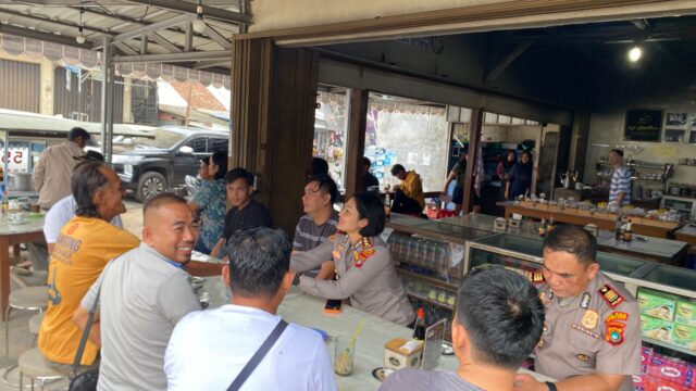 Warga Apresiasi Kapolres Bangka Barat Ngopi Bareng, Dinilai Buka Ruang Keluhan Masyarakat